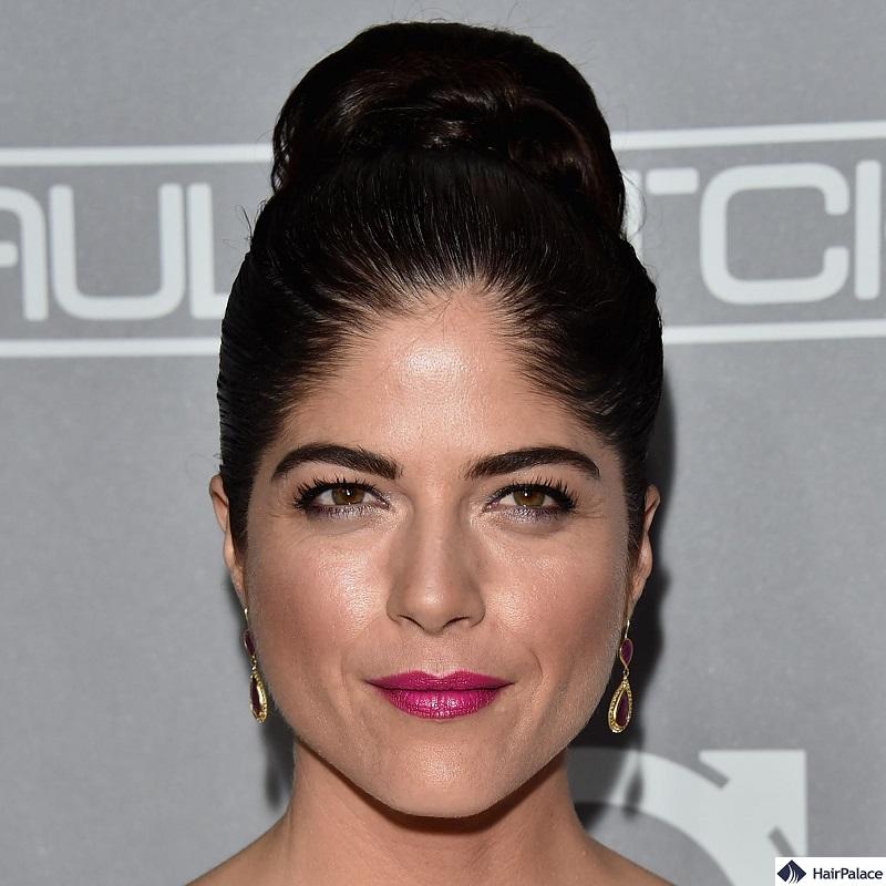 Selma Blair hairline type